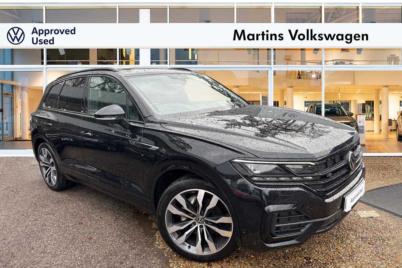 Main listing image - Volkswagen Touareg