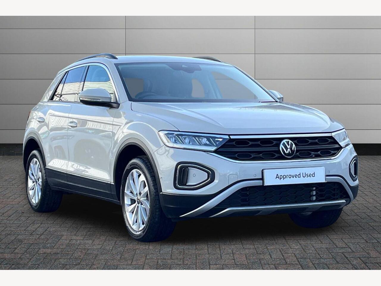 Main listing image - Volkswagen T-Roc