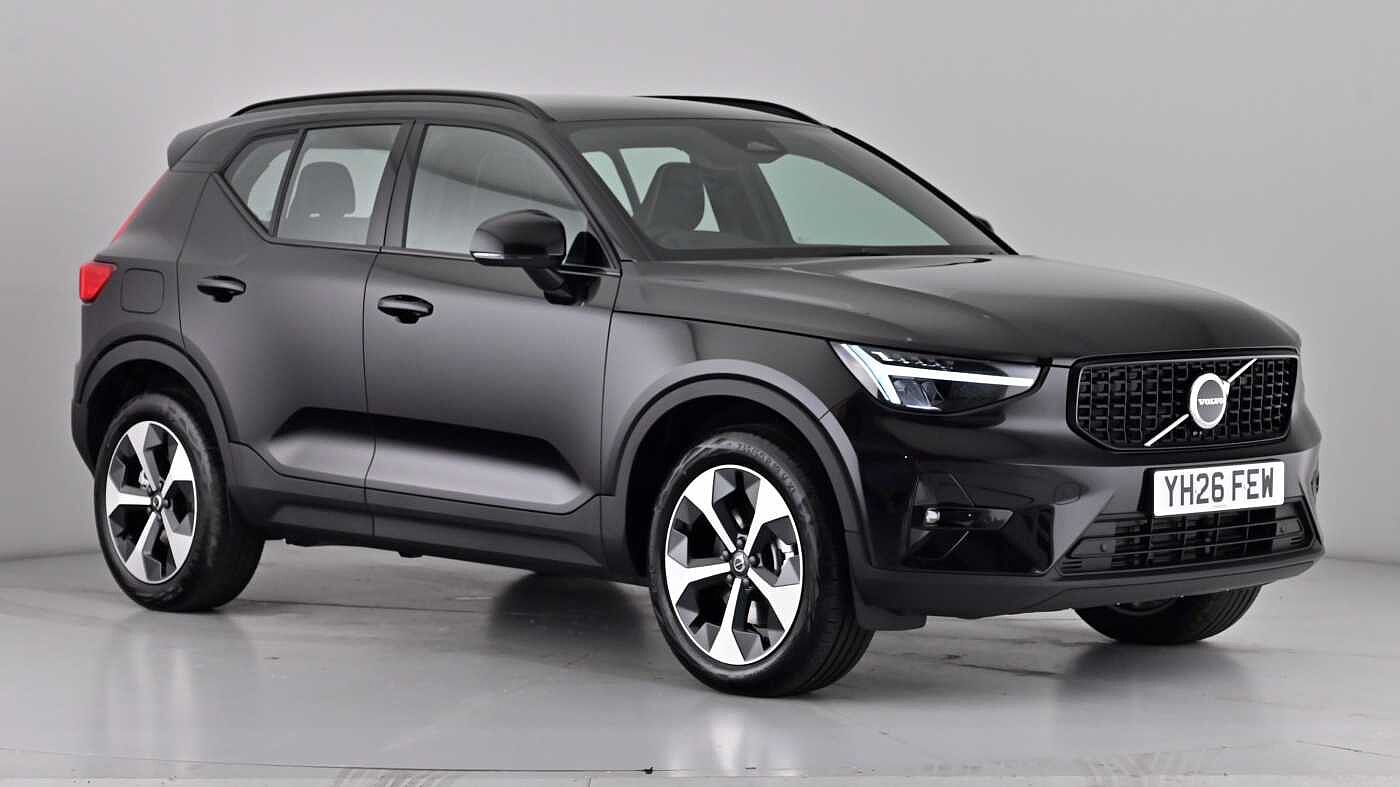 Main listing image - Volvo XC40