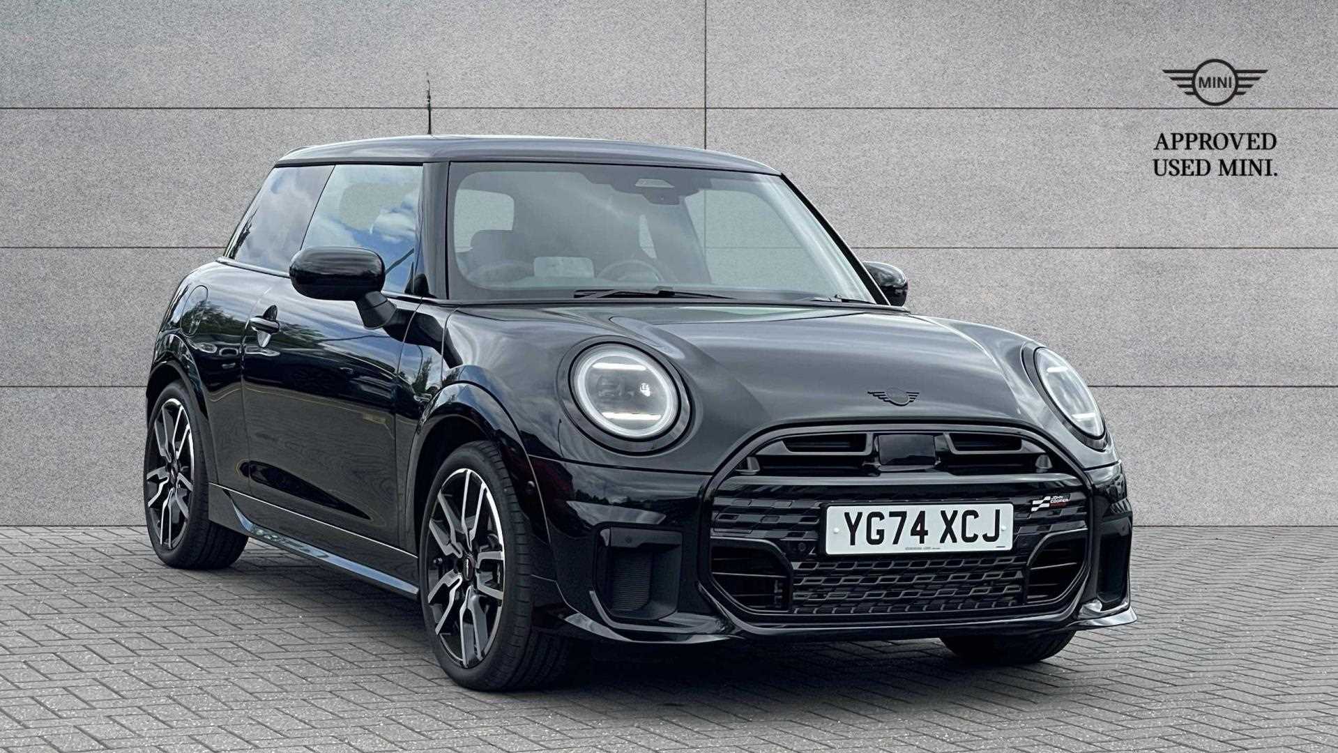 Main listing image - MINI Hatchback