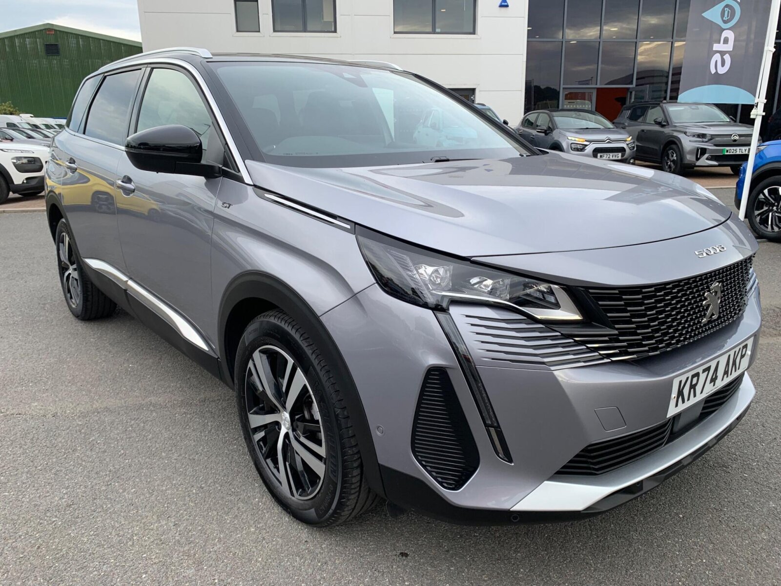 Main listing image - Peugeot 5008