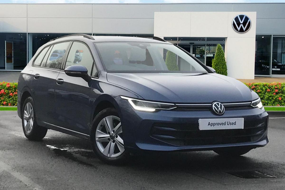 Main listing image - Volkswagen Golf Estate
