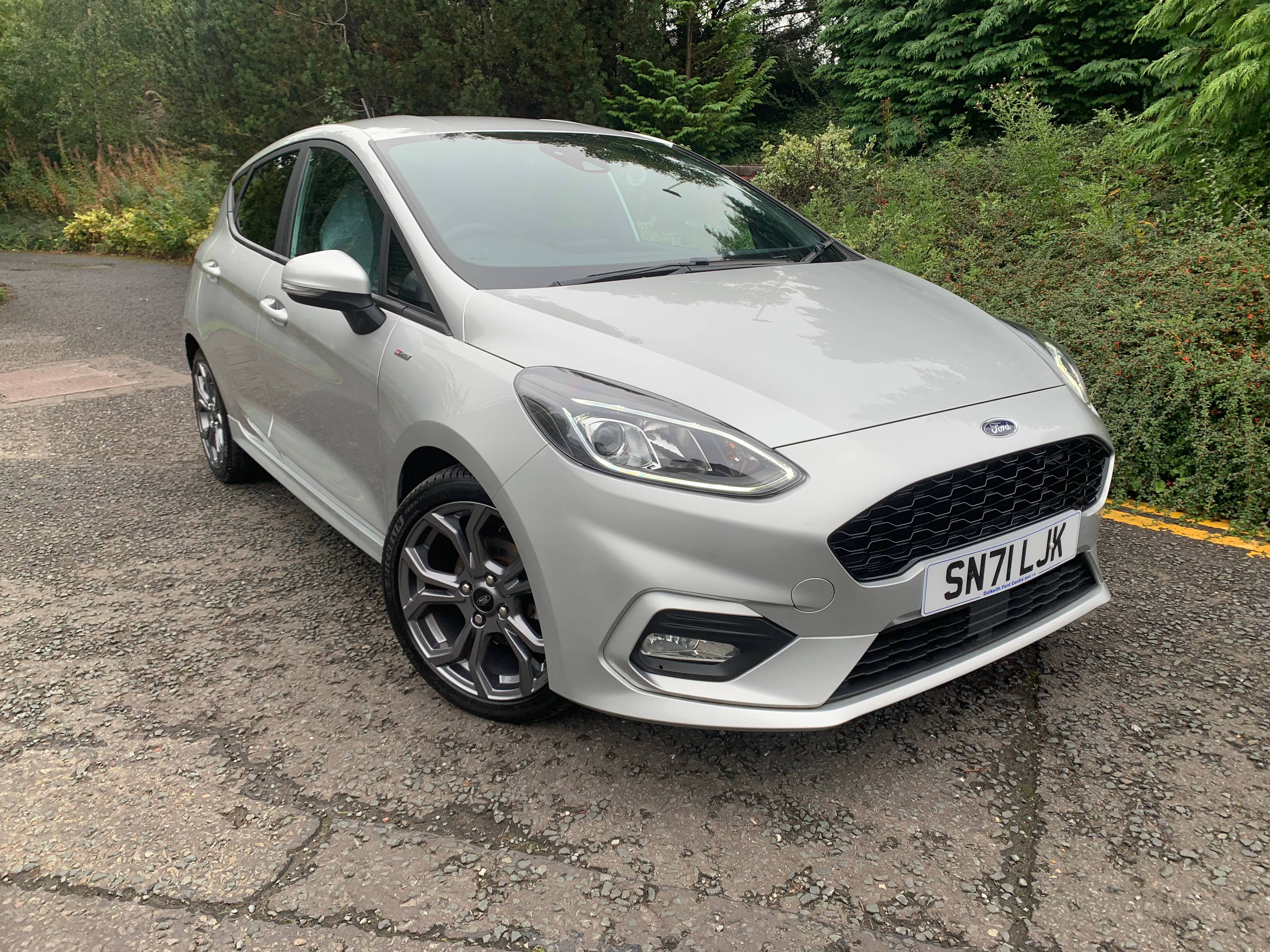 Main listing image - Ford Fiesta