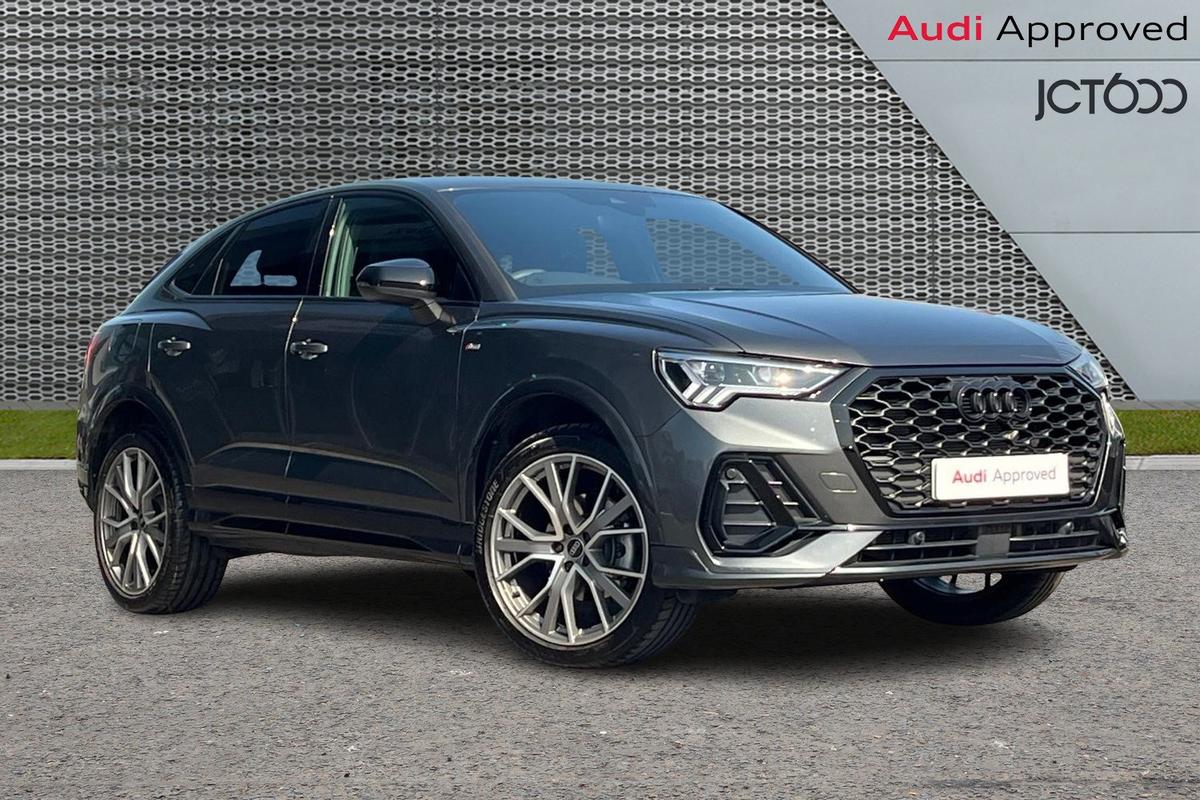 Main listing image - Audi Q3
