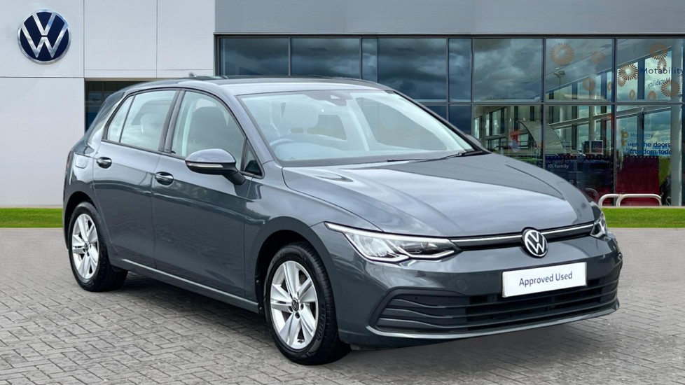 Main listing image - Volkswagen Golf