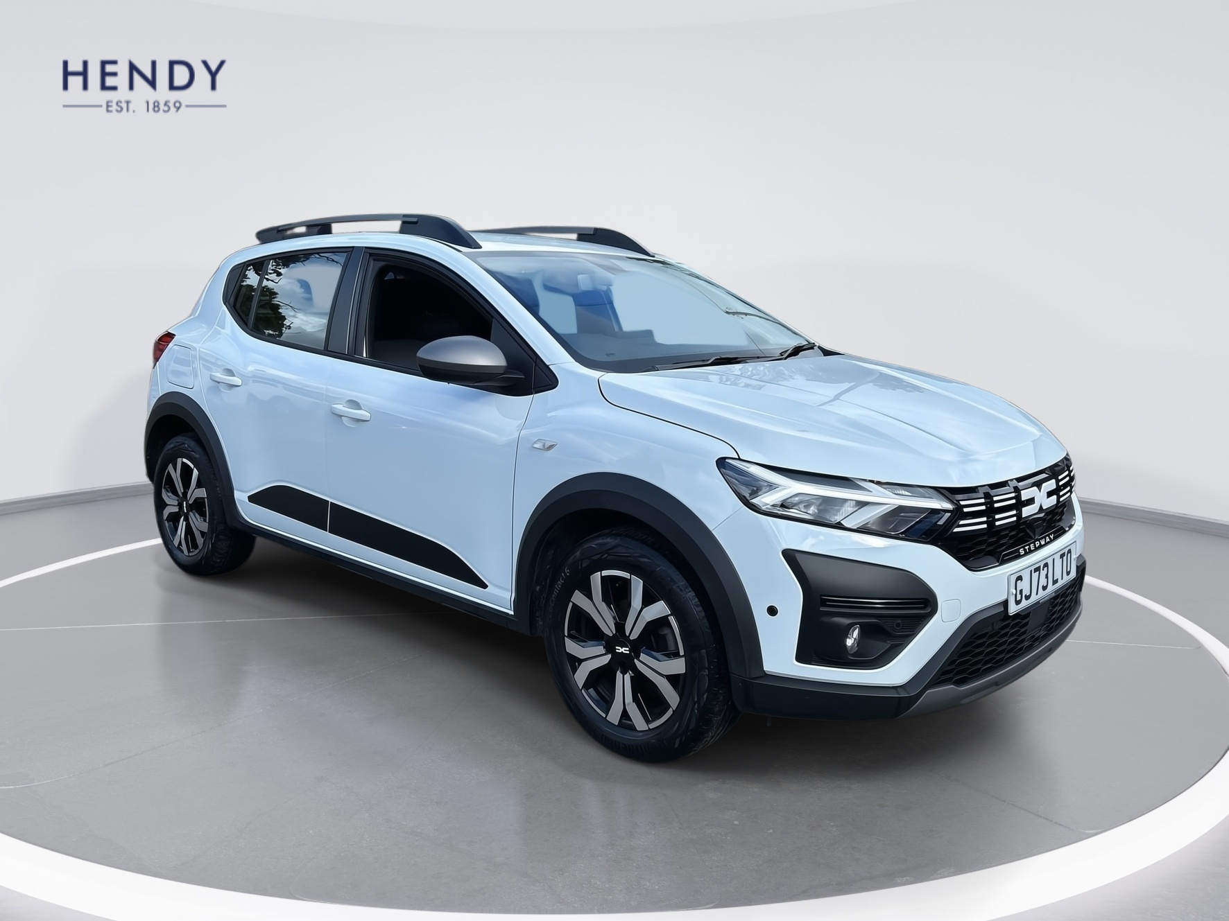 Main listing image - Dacia Sandero Stepway