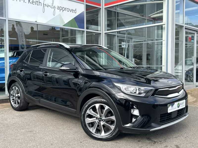 Main listing image - Kia Stonic