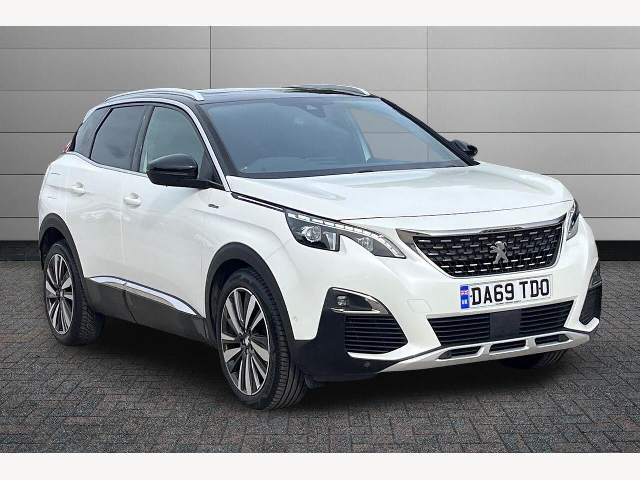 Main listing image - Peugeot 3008