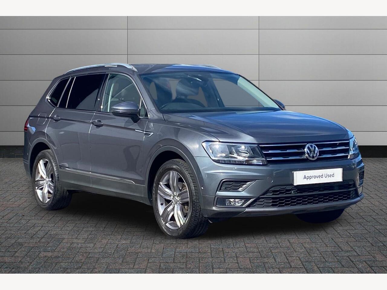 Main listing image - Volkswagen Tiguan Allspace