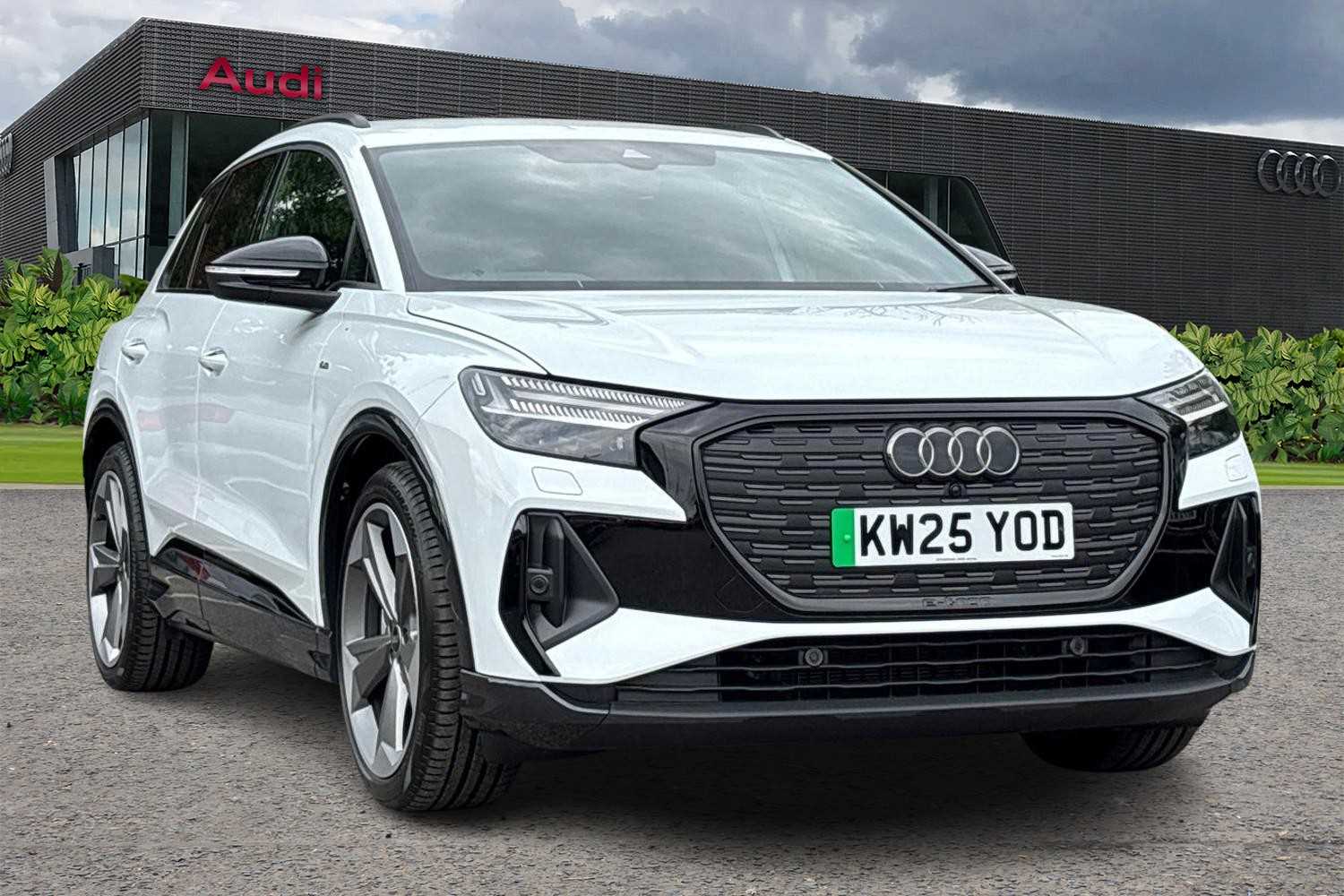 Main listing image - Audi Q4