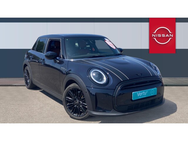 Main listing image - MINI Hatchback