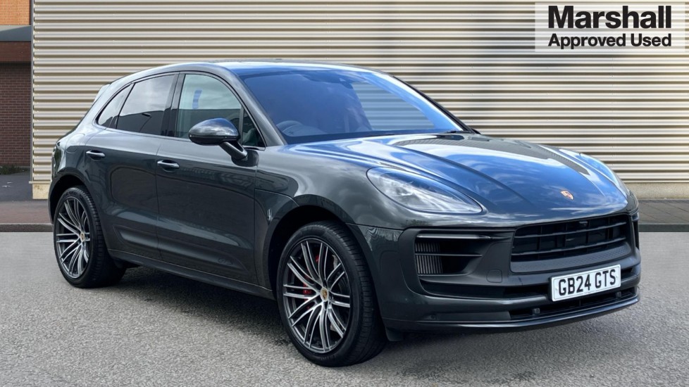 Main listing image - Porsche Macan