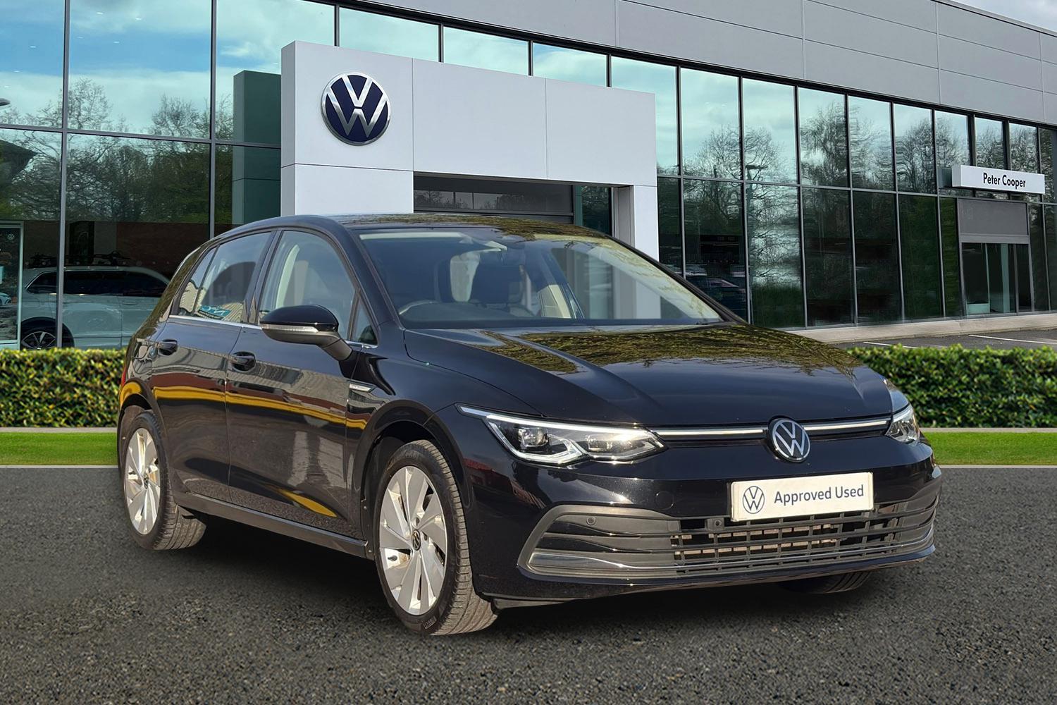 Main listing image - Volkswagen Golf