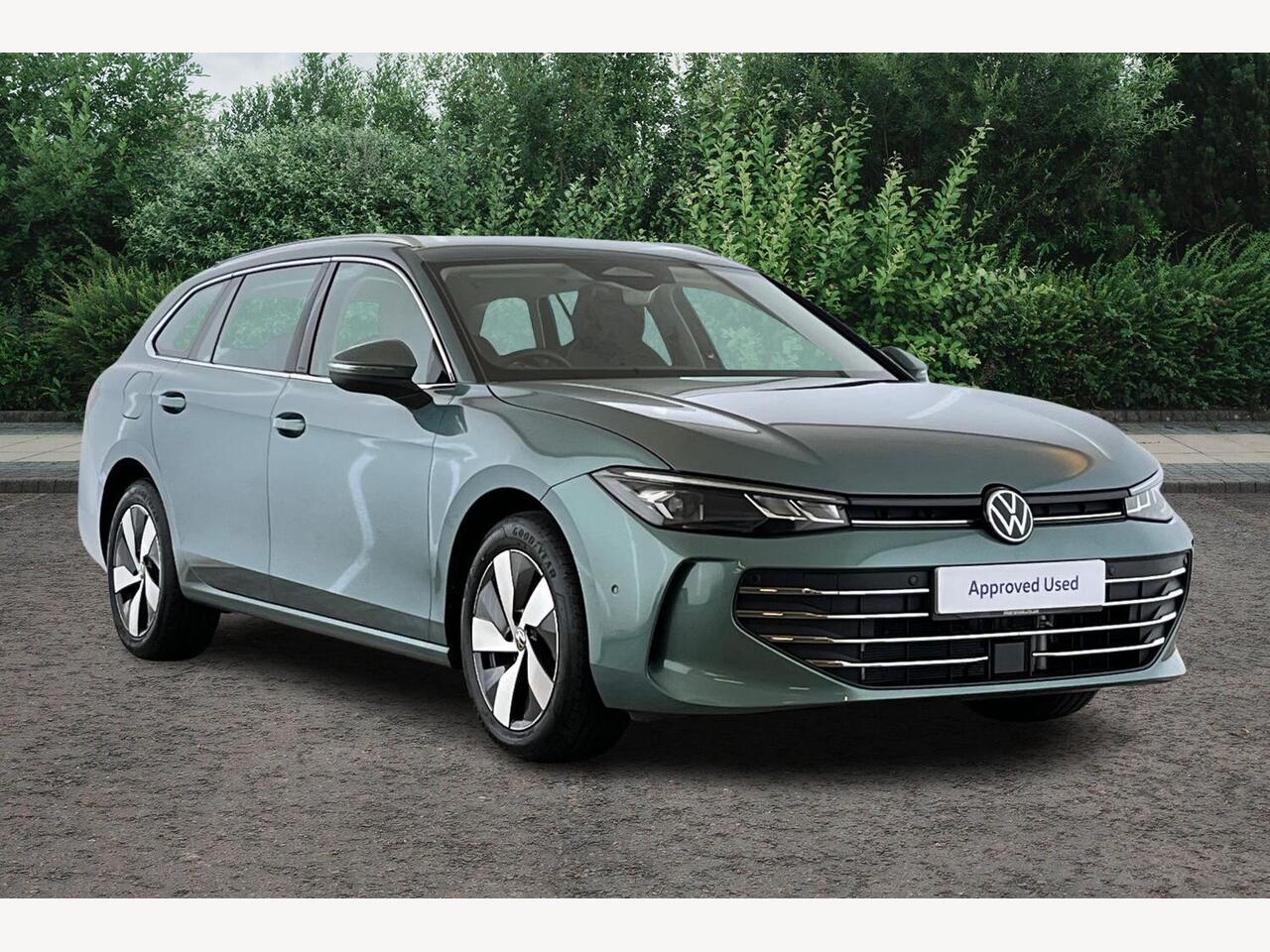 Main listing image - Volkswagen Passat Estate