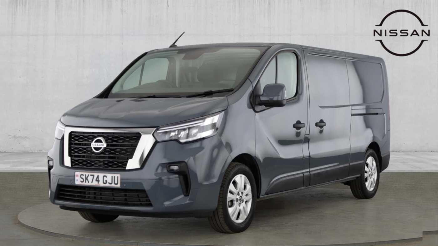 Main listing image - Nissan Primastar