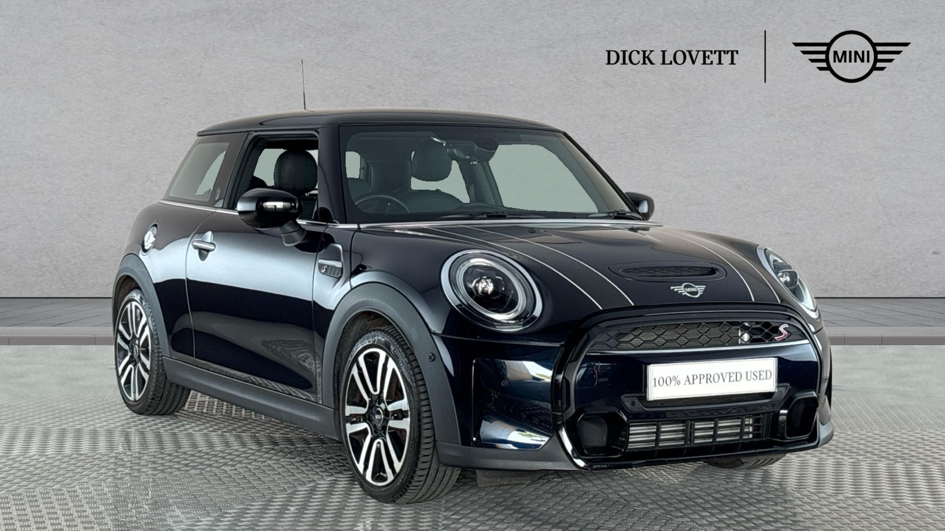 Main listing image - MINI Hatchback