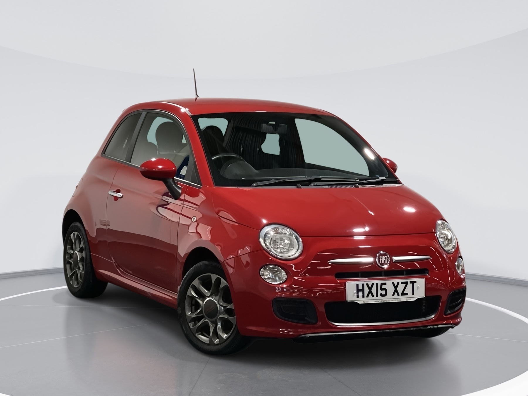 Main listing image - Fiat 500