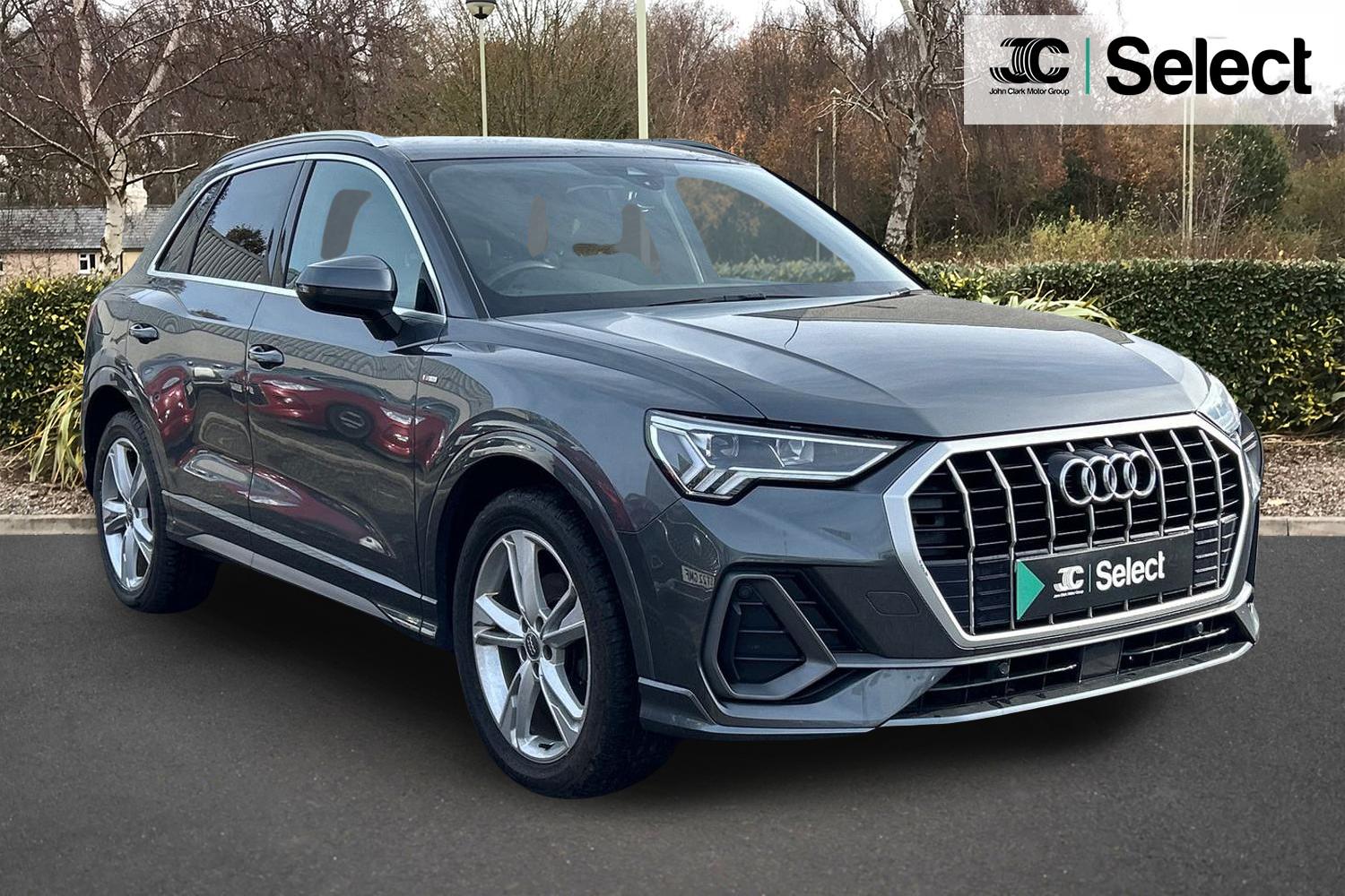 Main listing image - Audi Q3