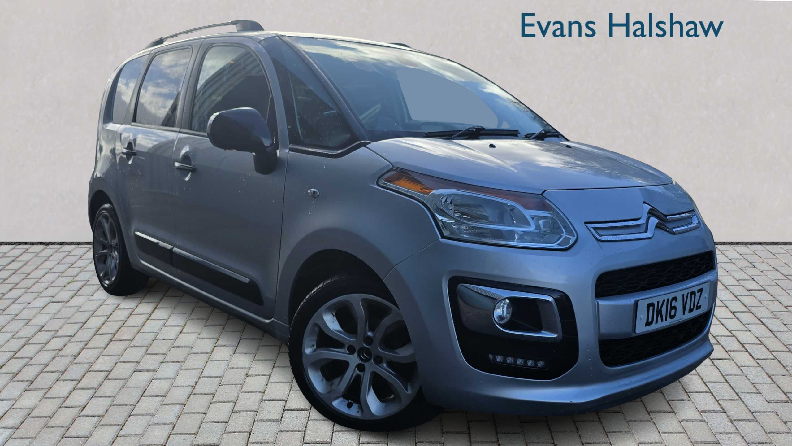 Main listing image - Citroen C3 Picasso