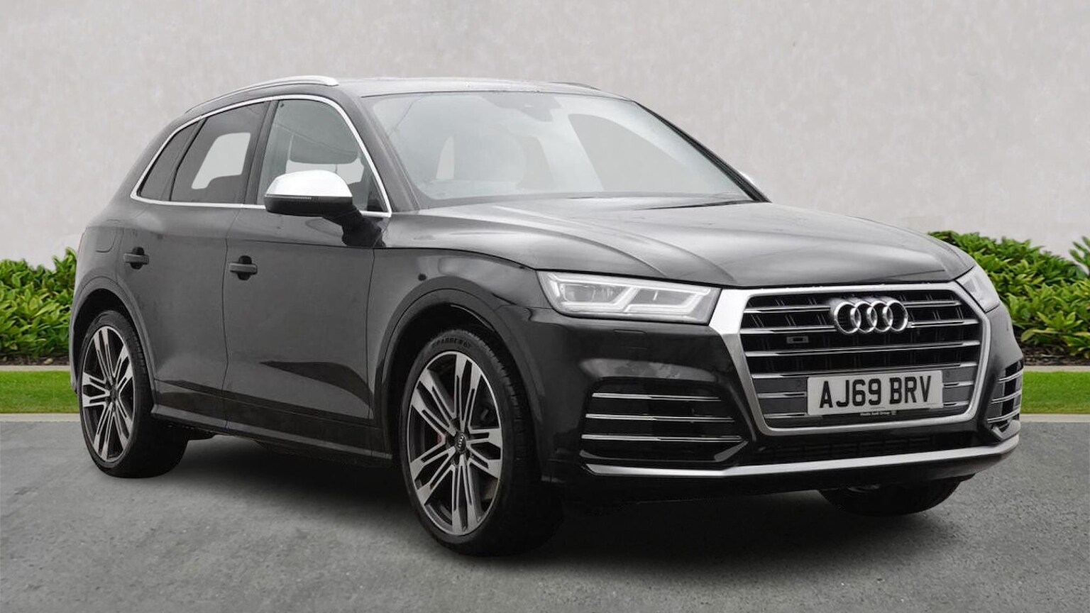 Main listing image - Audi SQ5