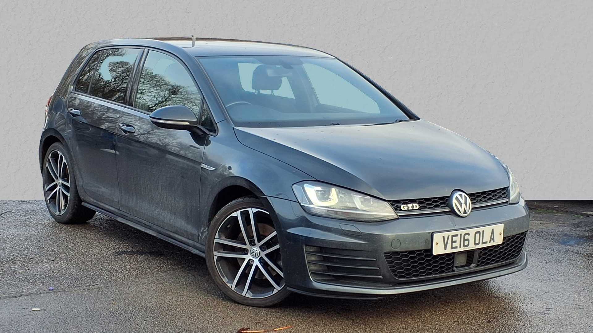 Main listing image - Volkswagen Golf