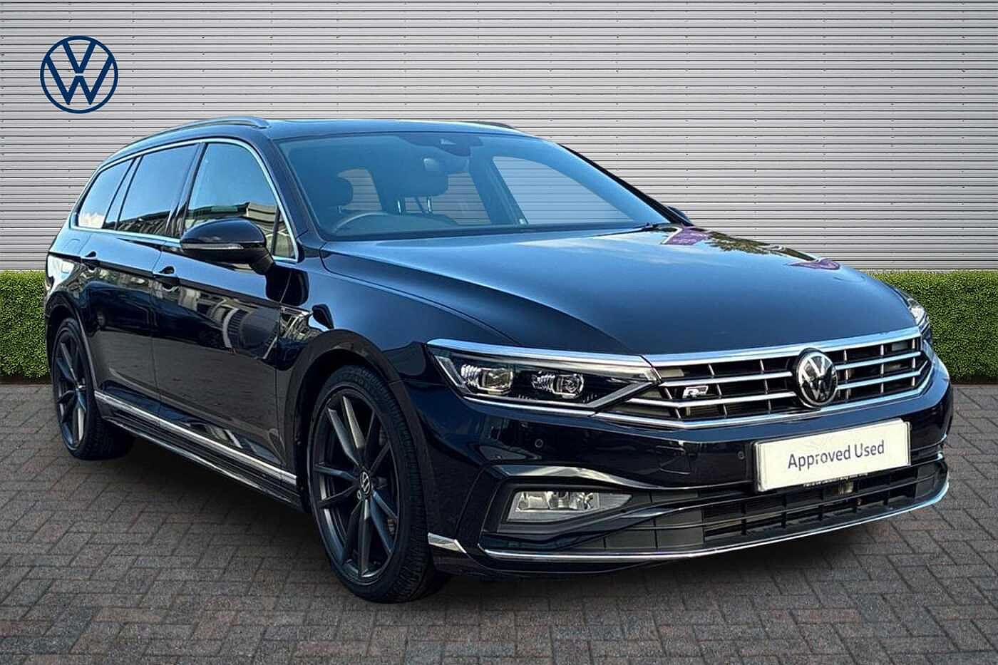 Main listing image - Volkswagen Passat
