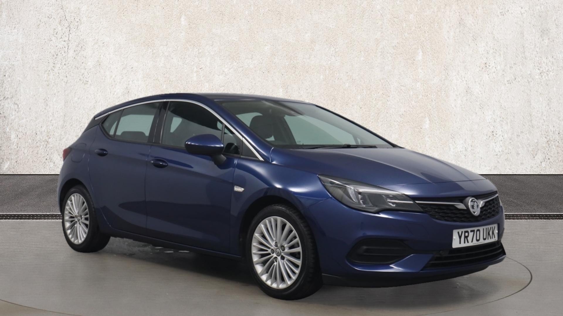 Main listing image - Vauxhall Astra