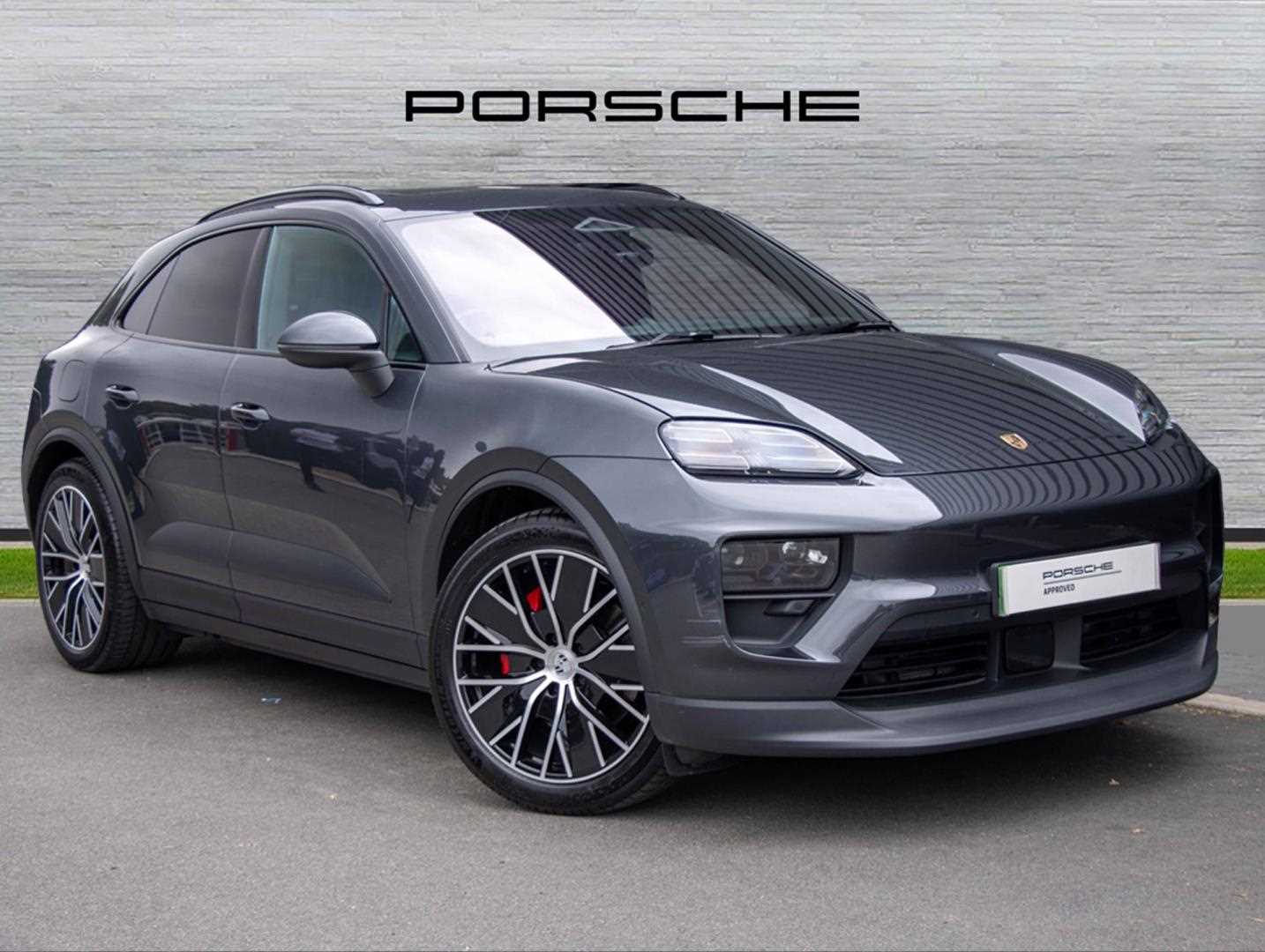 Main listing image - Porsche Macan