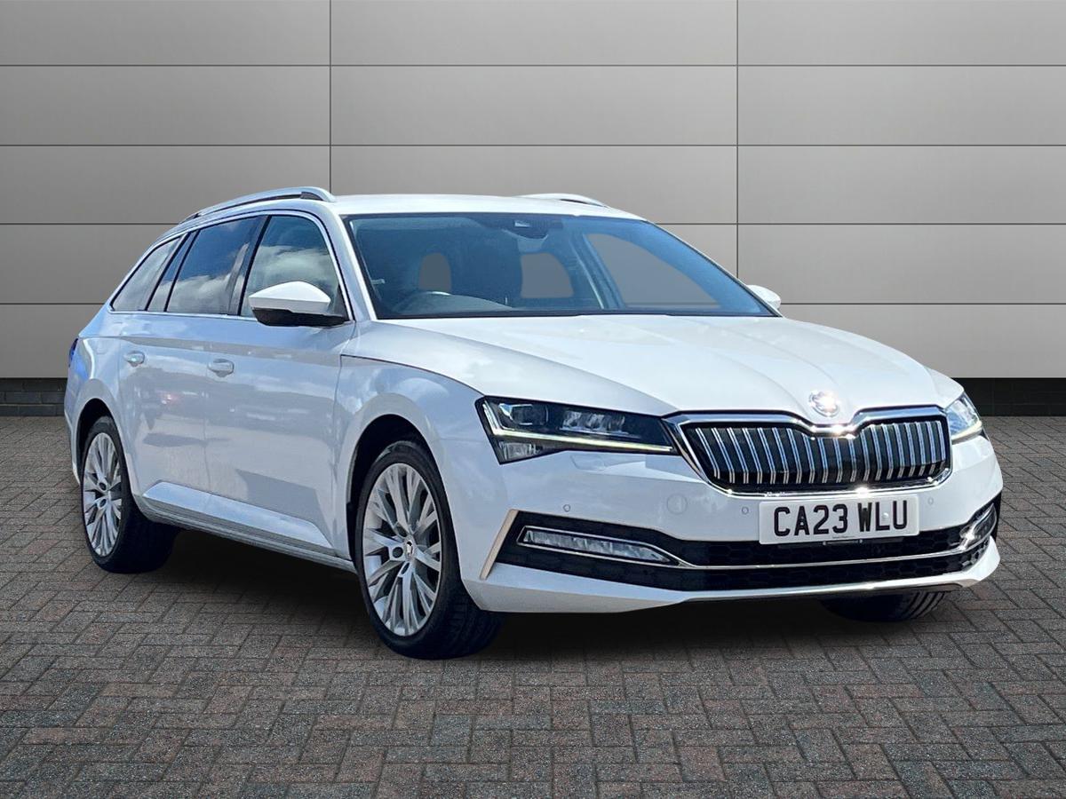 Main listing image - Skoda Superb