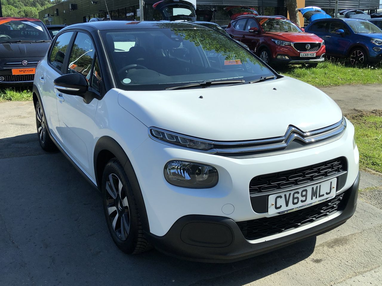 Main listing image - Citroen C3
