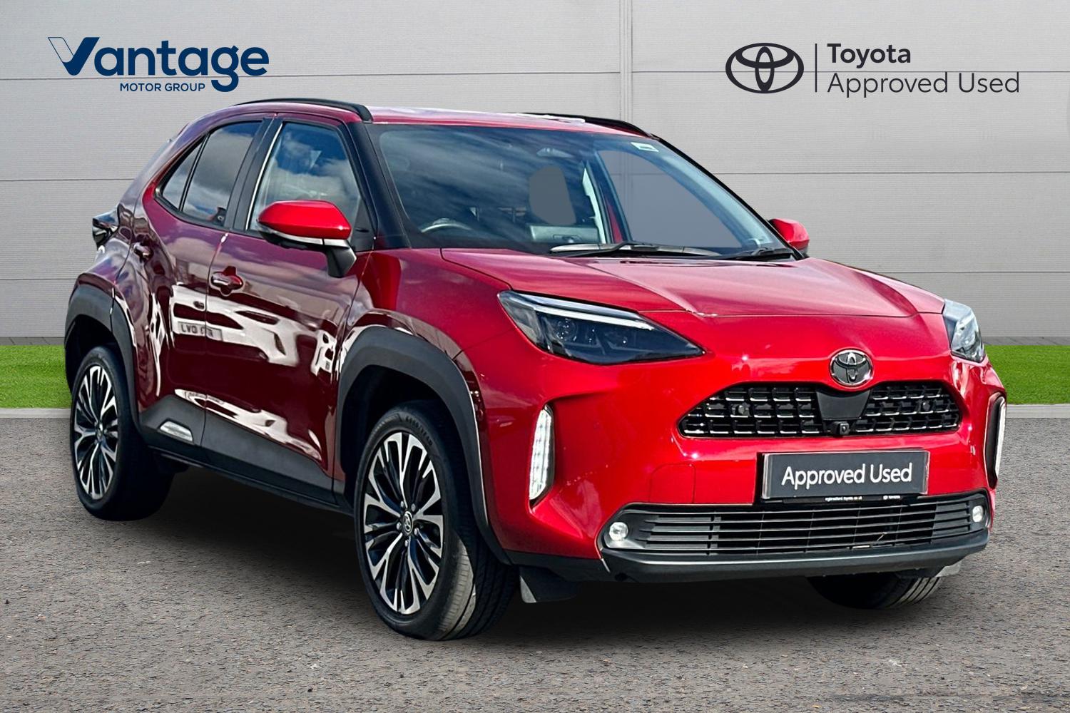 Main listing image - Toyota Yaris Cross