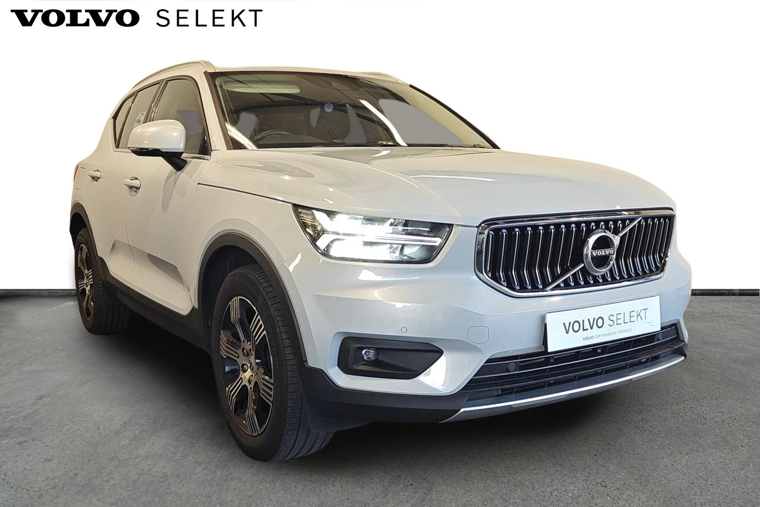Main listing image - Volvo XC40