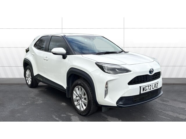 Main listing image - Toyota Yaris Cross