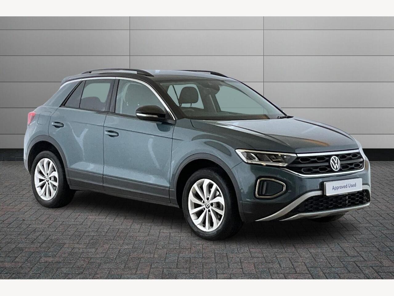 Main listing image - Volkswagen T-Roc