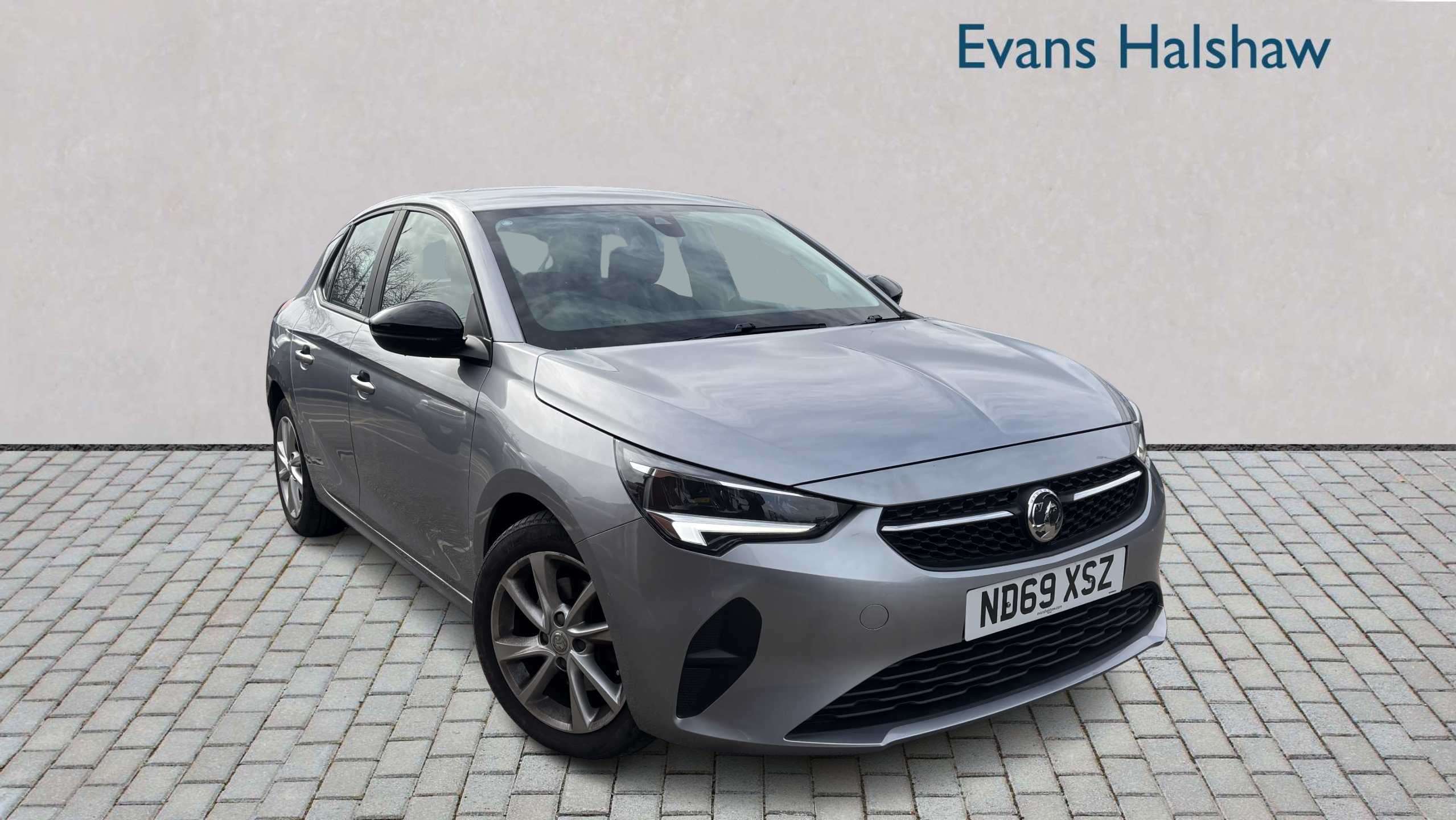 Main listing image - Vauxhall Corsa