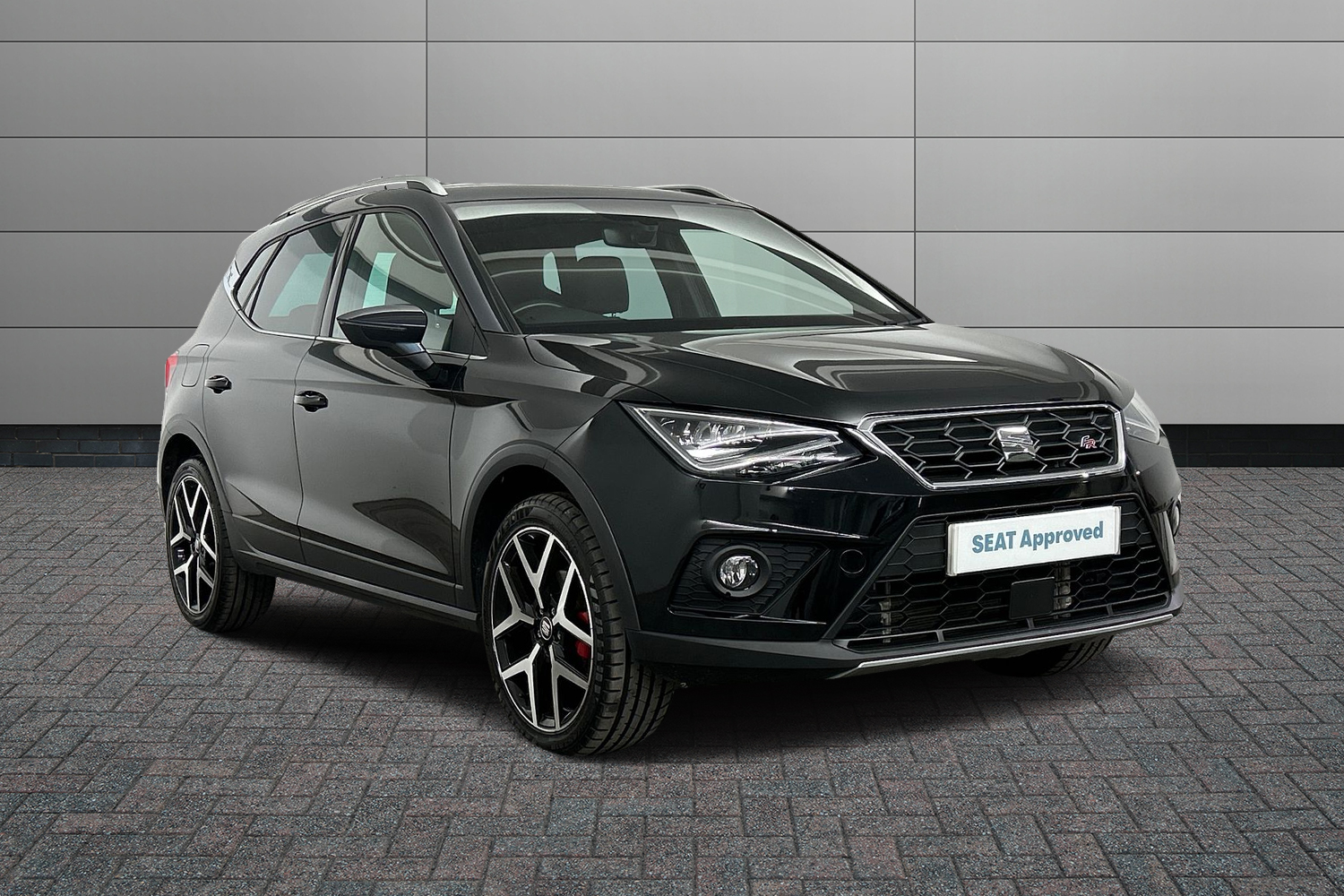 Main listing image - SEAT Arona