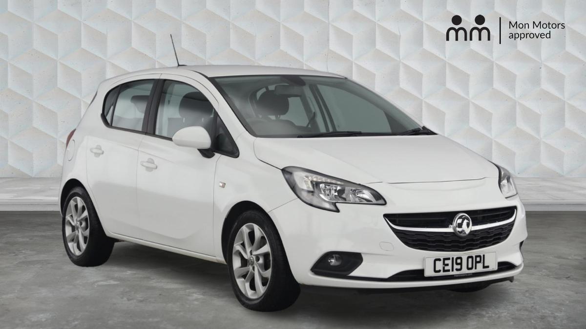 Main listing image - Vauxhall Corsa