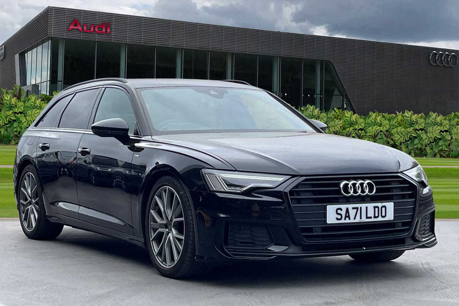 Main listing image - Audi A6 Avant