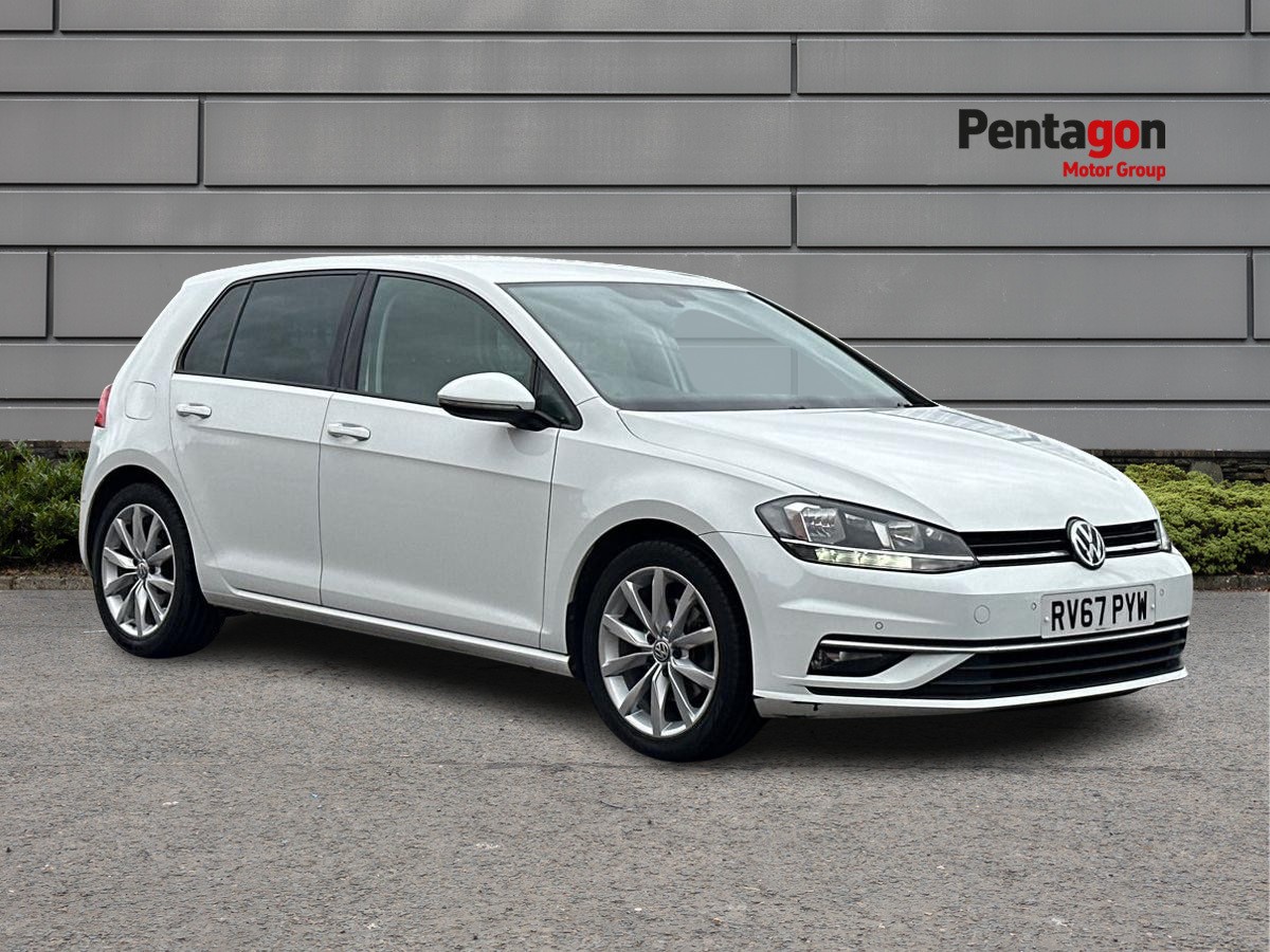 Main listing image - Volkswagen Golf