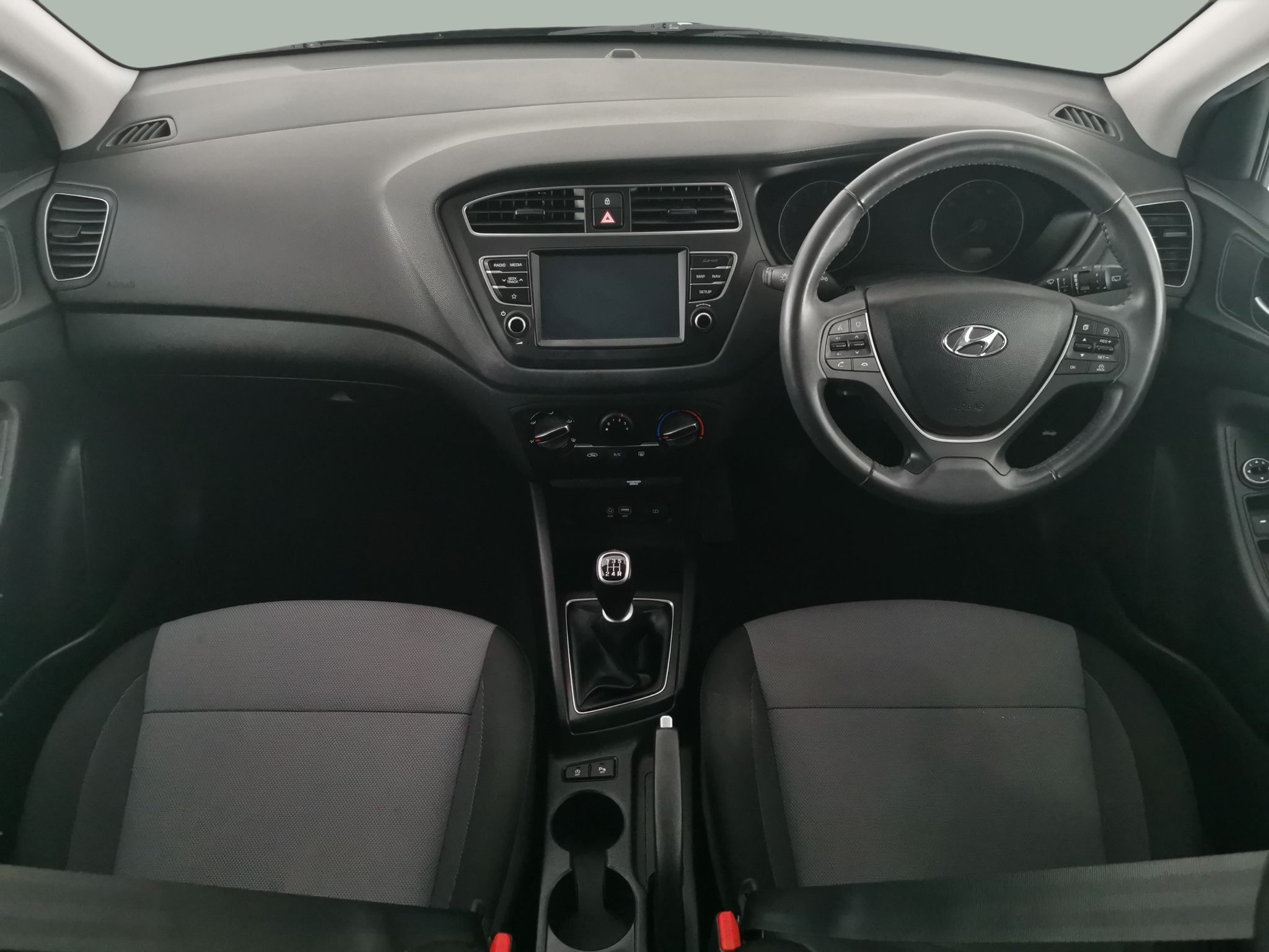 Main listing image - Hyundai i20