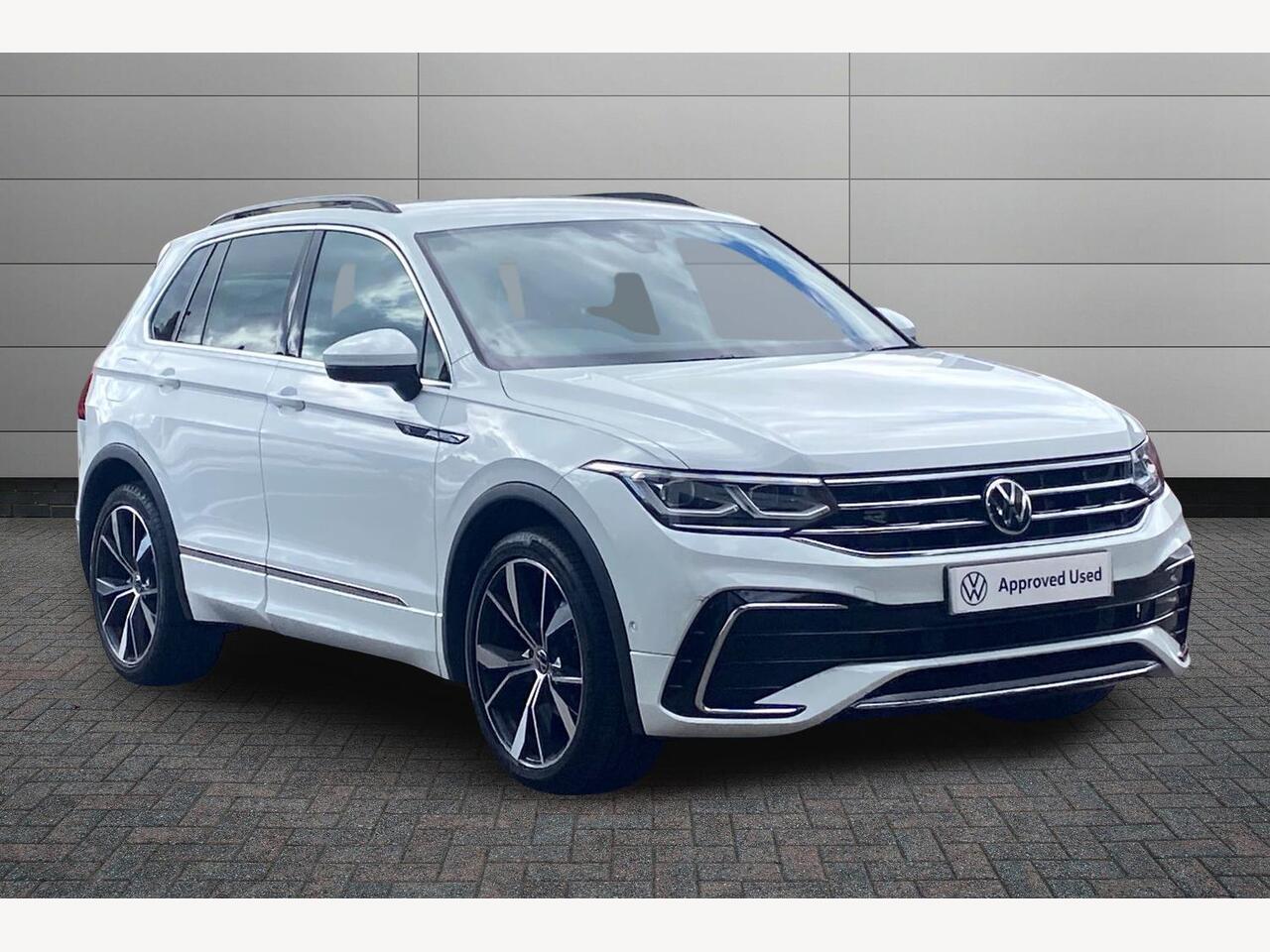 Main listing image - Volkswagen Tiguan