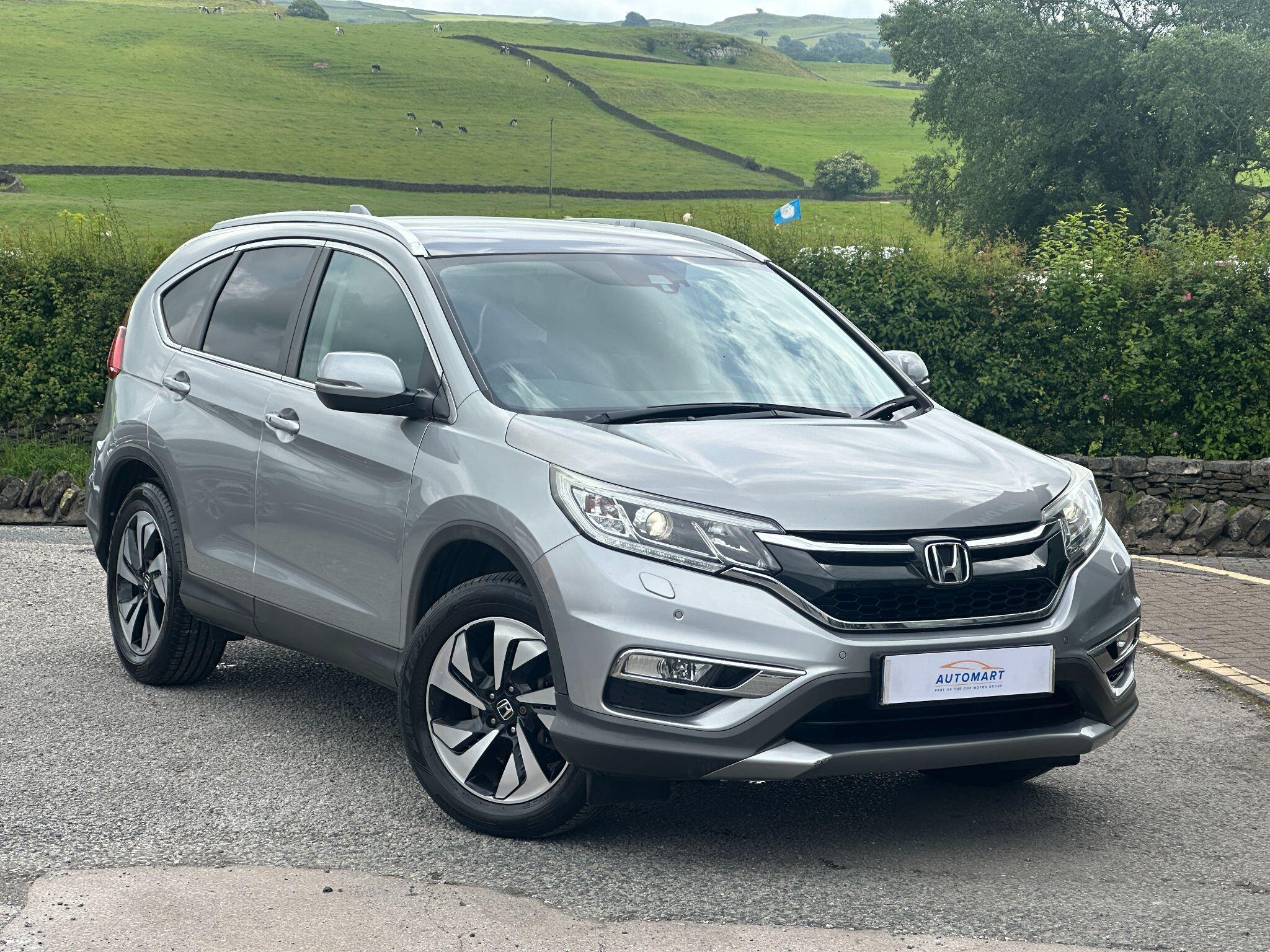 Main listing image - Honda CR-V