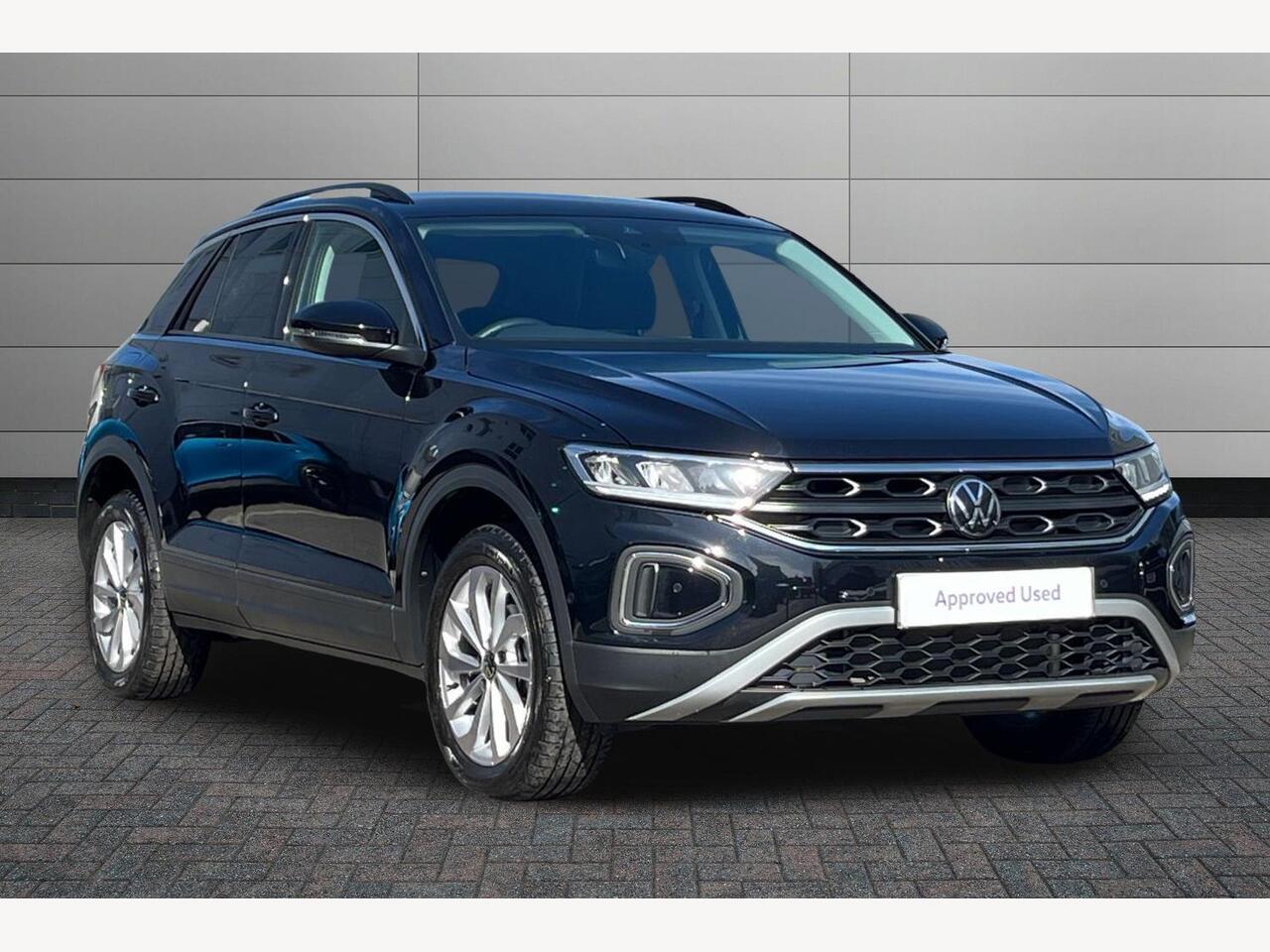 Main listing image - Volkswagen T-Roc