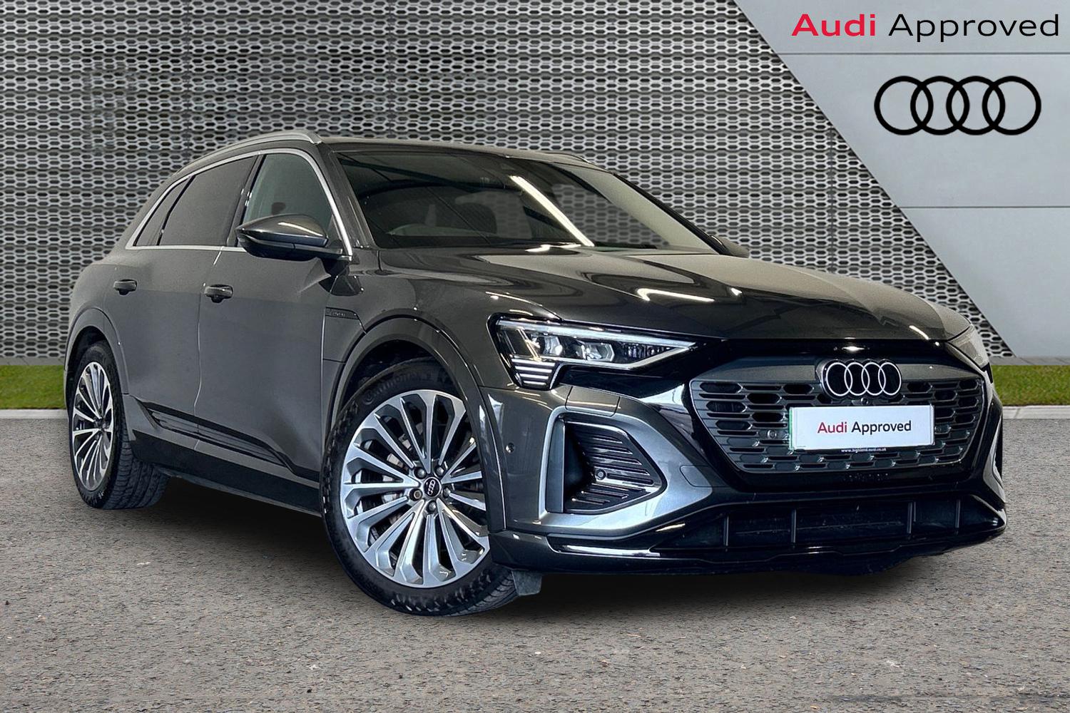 Main listing image - Audi Q8