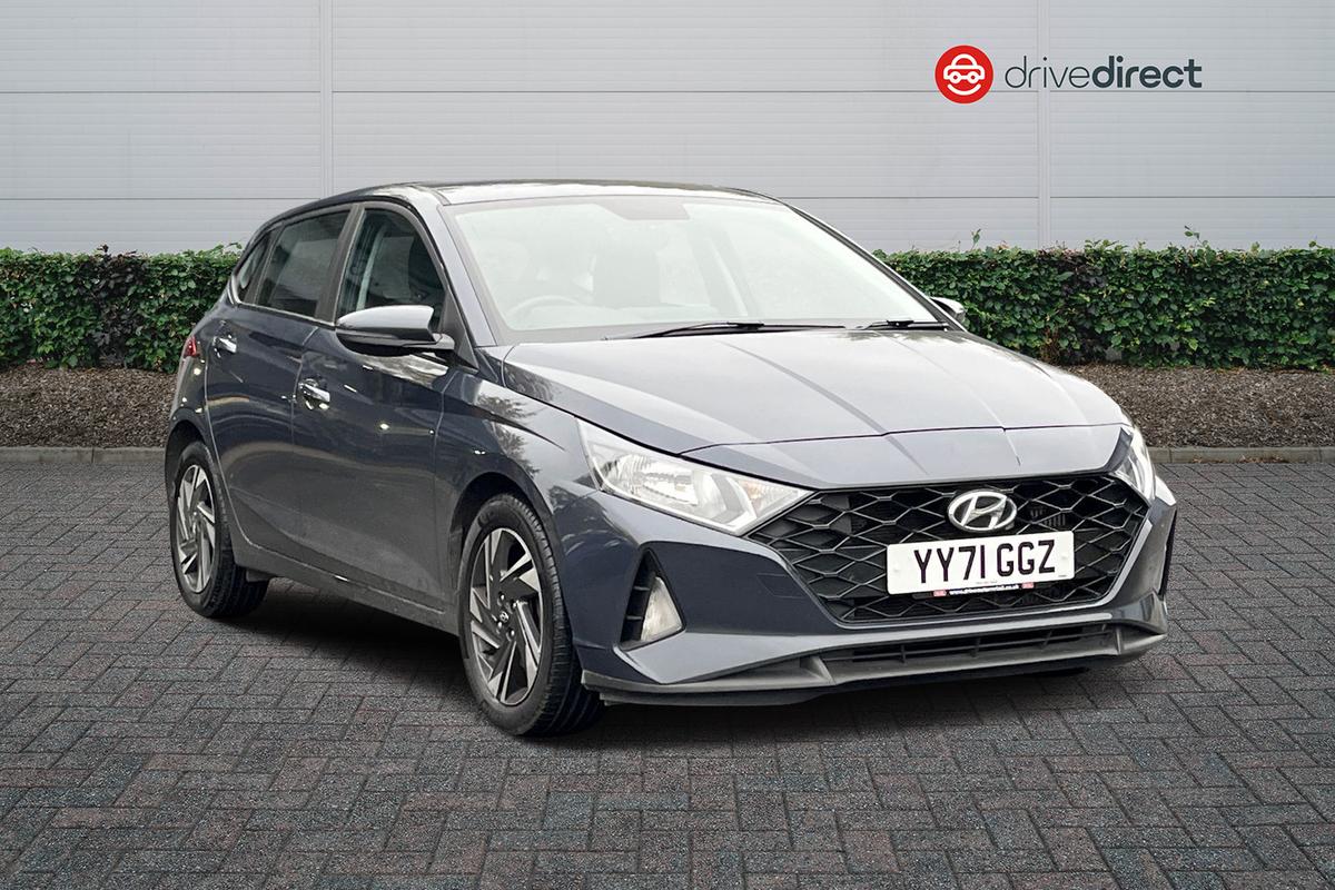 Main listing image - Hyundai i20