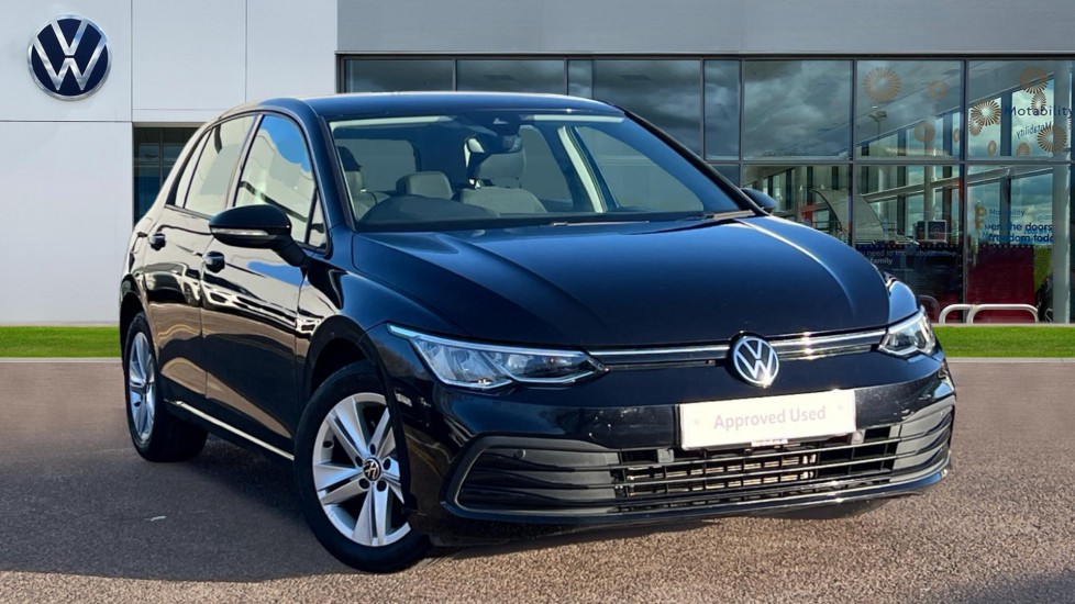 Main listing image - Volkswagen Golf