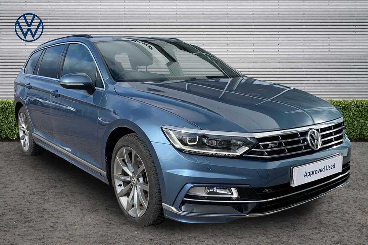 Main listing image - Volkswagen Passat Estate
