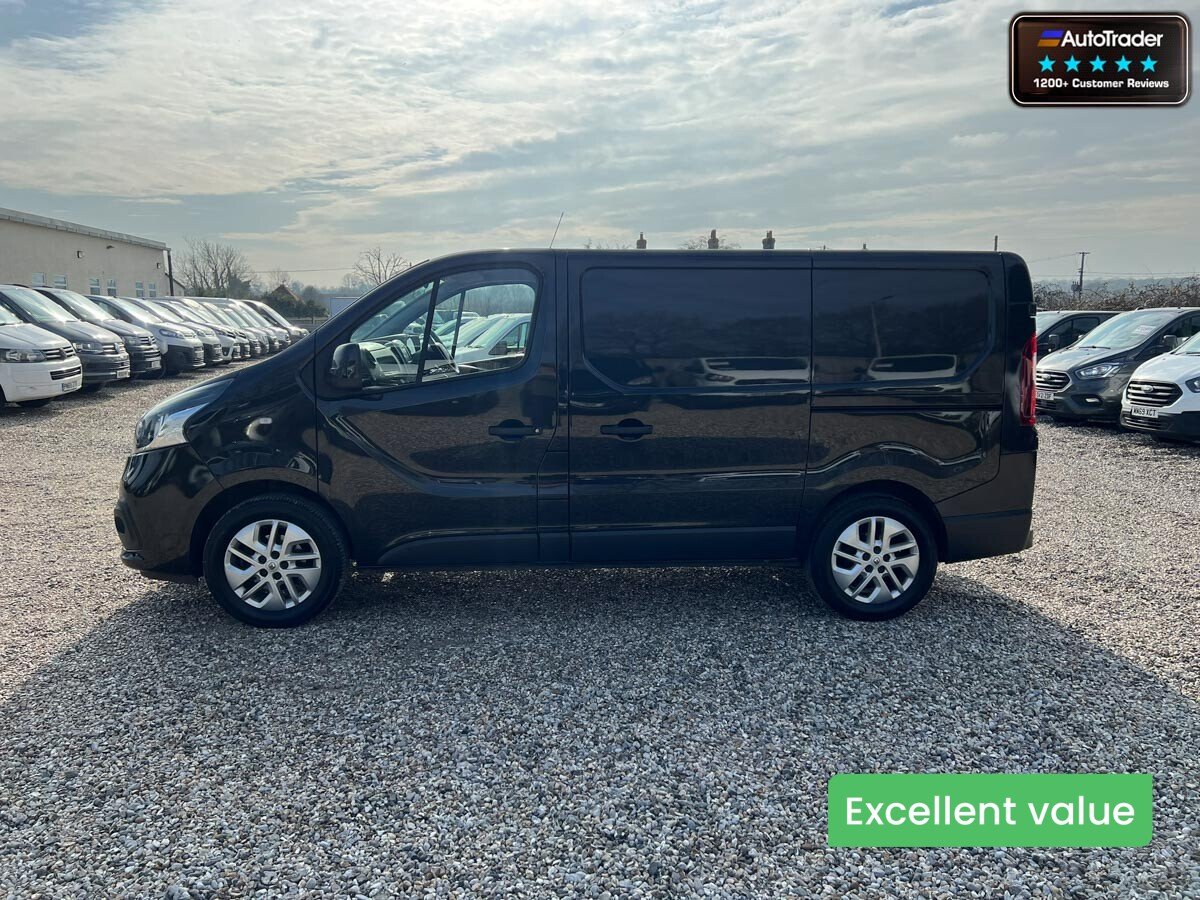 Main listing image - Renault Trafic