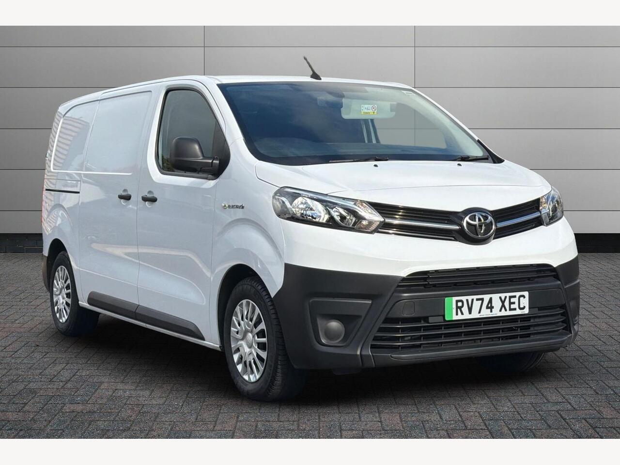 Main listing image - Toyota Proace