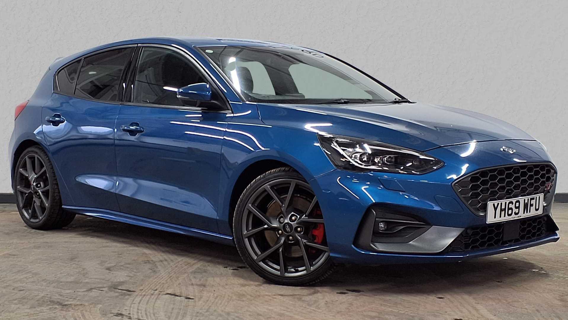 Main listing image - Ford Focus ST